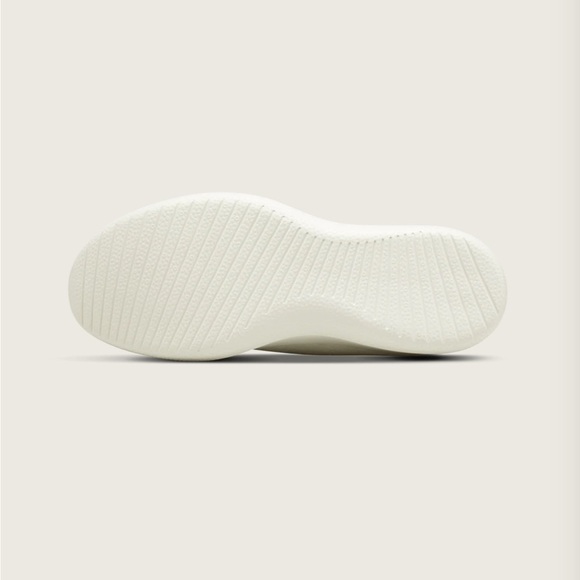 NWOB Allbirds Wool Runners in Natural White - Picture 5 of 16